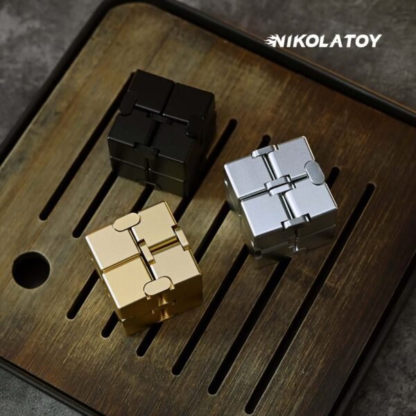 EDC Fidget Toys - Infinity Cubes